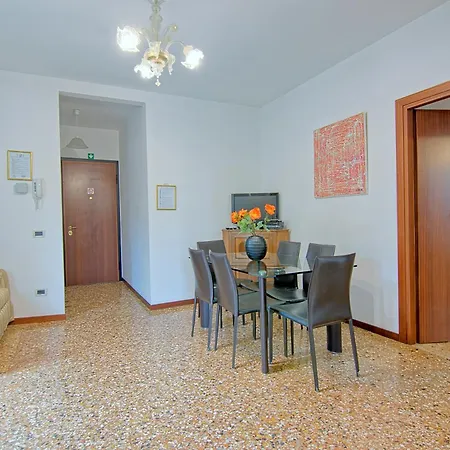 Da Bruno Homes * Venice