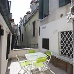 Da Bruno Homes Velence