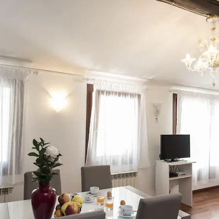 Da Bruno Homes Apartament *