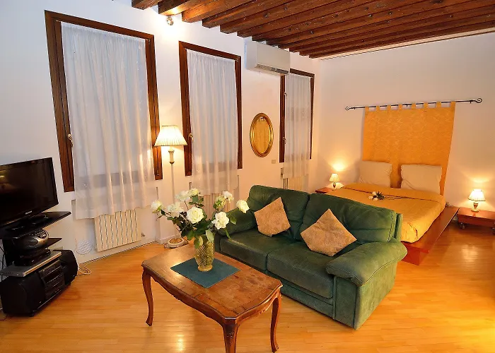 Da Bruno Homes * البندقية