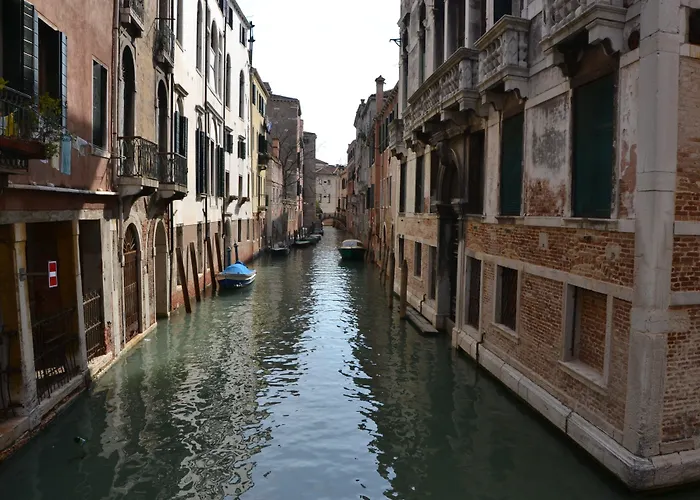 Da Bruno Homes Venise