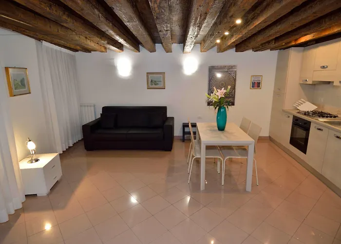 Da Bruno Homes Apartament *